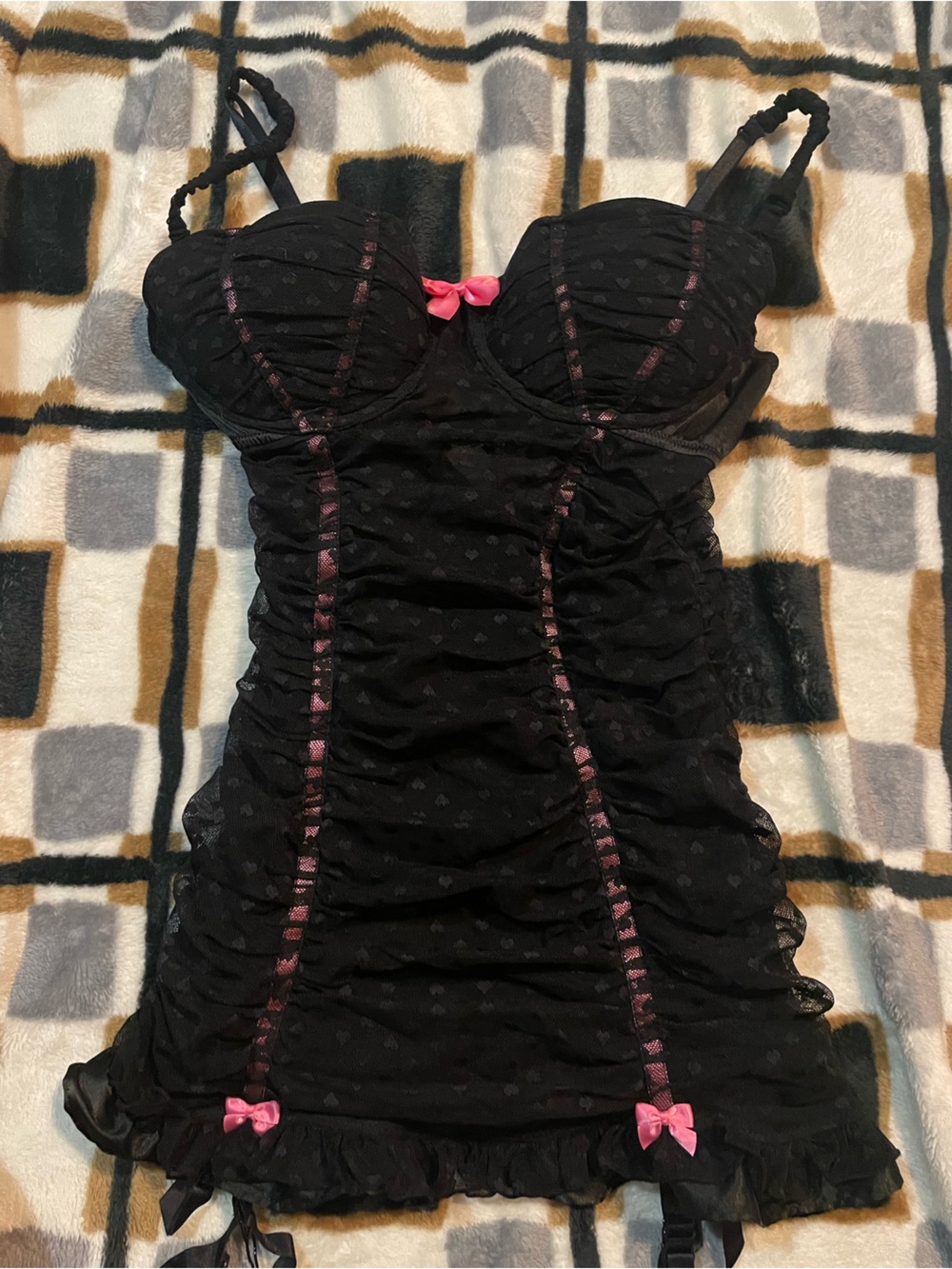 Victoria’s Secret sexy little things Black Chemise with Pink Ribbon Accents
